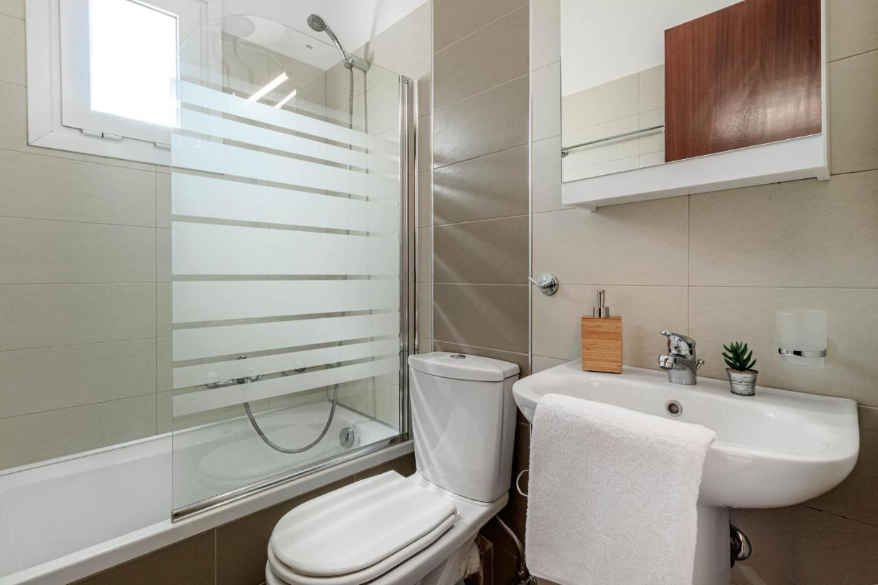 Pelagos Agios Gordios Apartment *