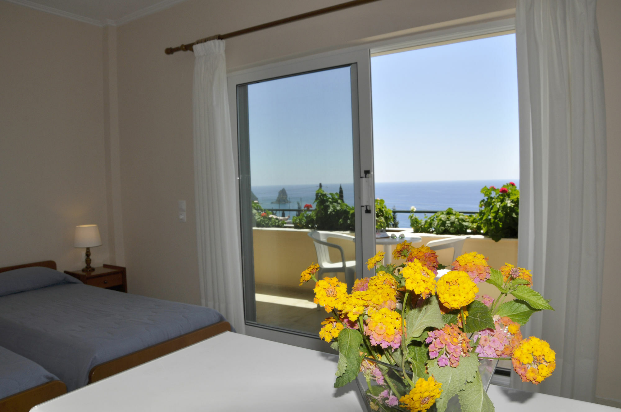 Pelagos Agios Gordios Apartment *