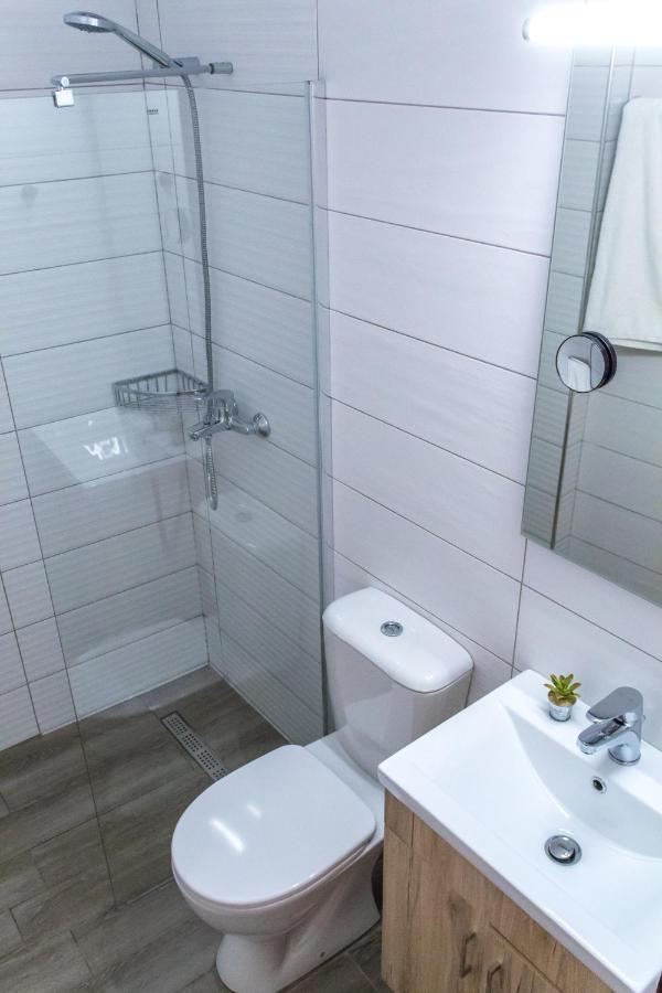 Pelagos Agios Gordios Apartment *